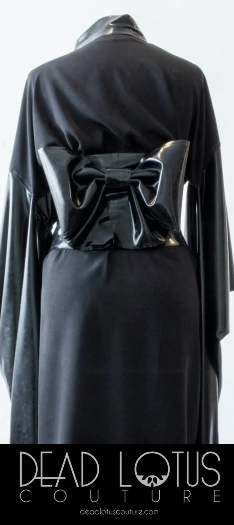 ONNA Yukata Robe Kimono (Fabric & Latex)